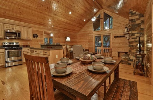 Walnut Mountain Cabin | Deer Haven by Mountain Oasis | Secluded Dog-Friendly Cabin in Walnut Mountain