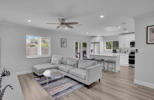 Tropic Palms House | Delray Oasis: Pool + Hot Tub