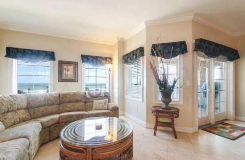 Fernandina Beach Apartment | Deluxe Condo at Main Beach