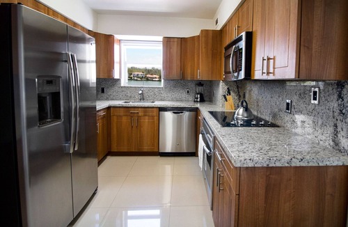 Mid Beach Hotel | Direct Beach Access, On-site Pool | Near Downtown Miami!