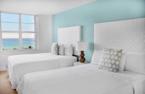Mid Beach Hotel | Direct Beach Access, On-site Pool | Near Downtown Miami!