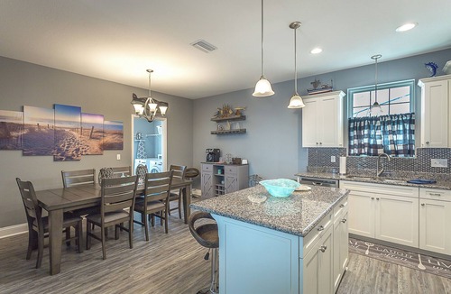 Panacea House | Direct Gulf Frontage - Beach House with Amazing Views, Firepit right on the white sandy beach!