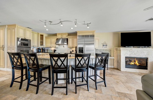 Floridana Beach House | Direct Oceanfront Heavenly Retreat/FULLY LICENSED