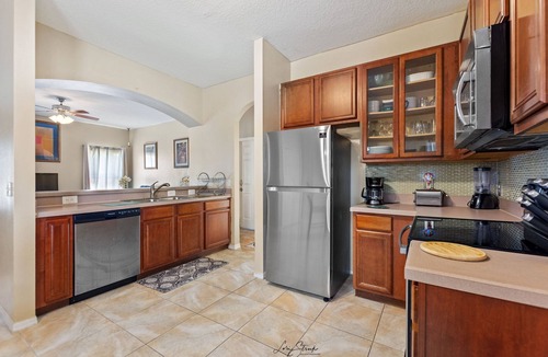 Poinciana House | Discover a fantastic 3BR property near Disney, Universal Studios, and Sea World!