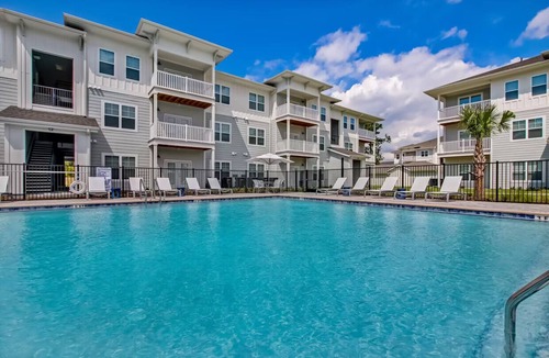 Orange Park Apartment | Discover Simple Luxury Living in Jacksonville: 2BR, 2BA Pool View Retreat