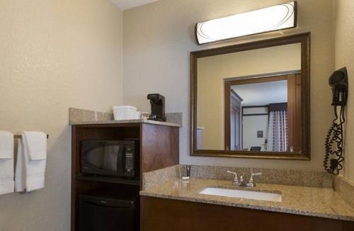 Florida Central Atlantic Coast House | Disney is Calling! 2 Family-Friendly Units, Free Parking, Near Pointe Orlando