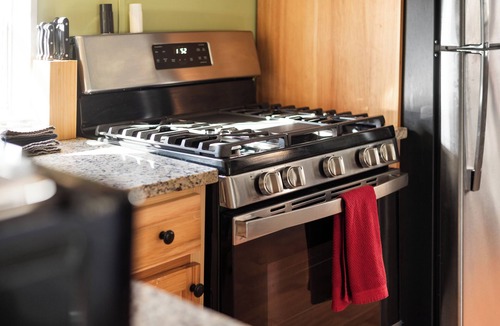 Cherokee RV Rental | Doesn't Get More Creekside!