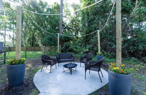 Brunswick Apartment | Dolphin Retreat