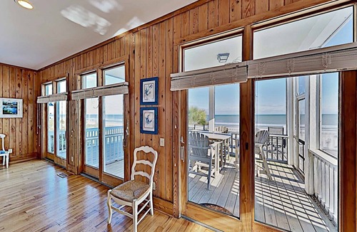 Pawleys Island House | Dolphin Watch - Oceanfront, Inlet Point, Pool, Beach WOW!