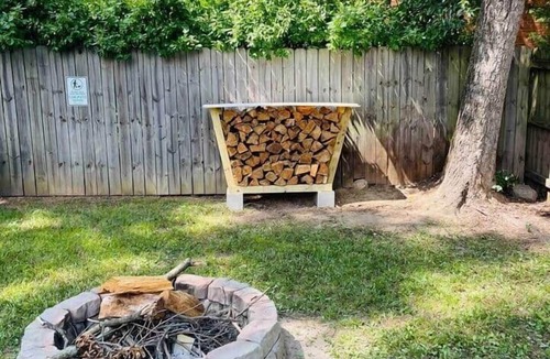 East Raleigh House | Downtown - 2 bed, 1 bath