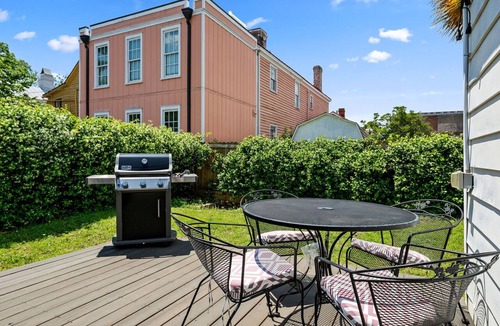 Downtown Charleston House | Downtown | Grill | Sleeps 6 | Steps from King St