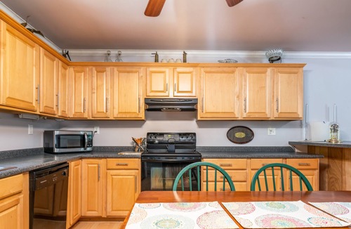 Lexington House | Downtown Hideaway