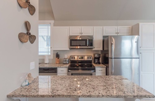 Jacksboro Cottage | Dreaming of your summer vacation?
