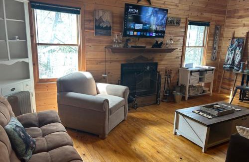 Turtletown House | Ducks Nest Retreat- Close to Ocoee river