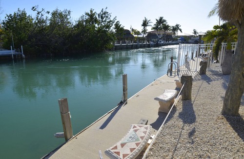 Marathon Villa | DUPLEX IN DUCK KEY, 2 Bedroom/2 Bath w/40' Dock, Trailer Storage Incl.