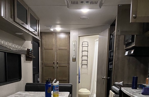Jasper House | Dutchmen Aspen trail RV sleeps 3-4