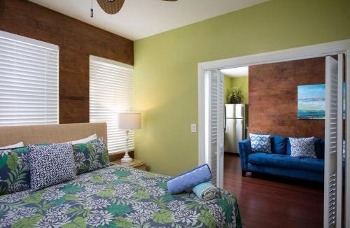 Downtown Apartment | Duval Street Suite w kitchen and shared heated pool
