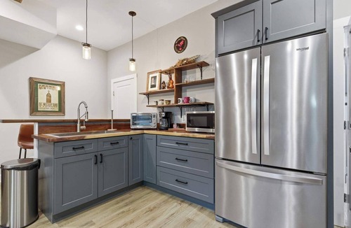 Lockeland Springs Apartment | East Nash Private Suite, Walk to Bars & Dining