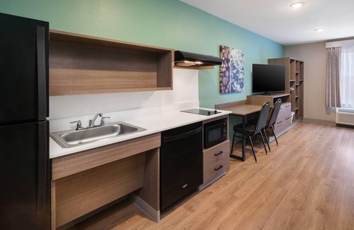 Eden Hotel | Echo Suites Extended Stay By Wyndham Savannah Pooler