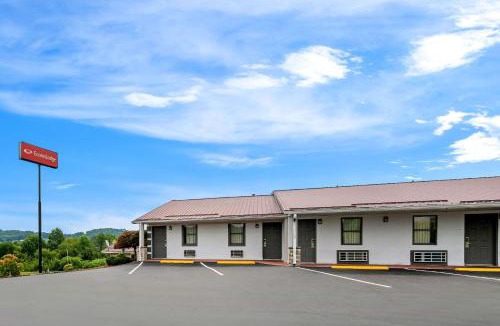 Blountville Cabin | Econo Lodge Kingsport East