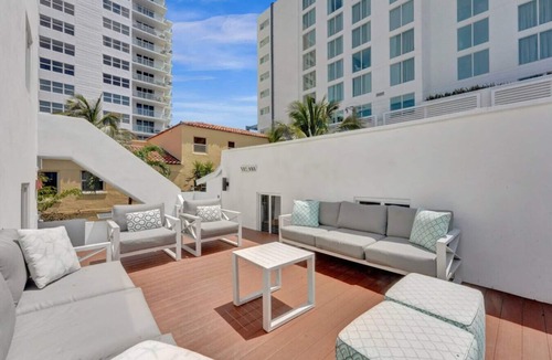 Barrier Island Apartment | Eden Escape: Walk to FLT Beach - 1201