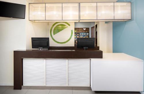 Seybold Hotel | Element Miami International Airport
