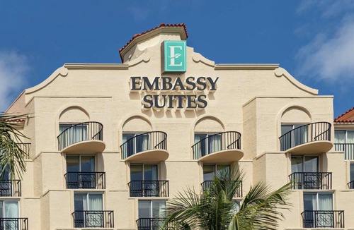 Seybold Hotel | Embassy Suites by Hilton Miami International Airport