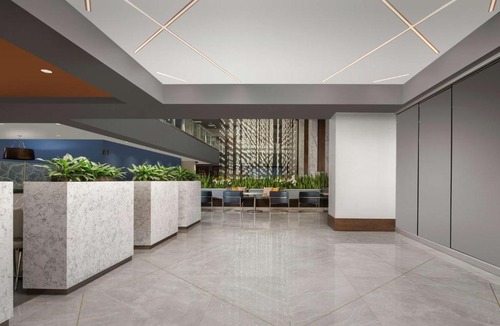 Downtown Knoxville Hotel | Embassy Suites By Hilton Knoxville Downtown