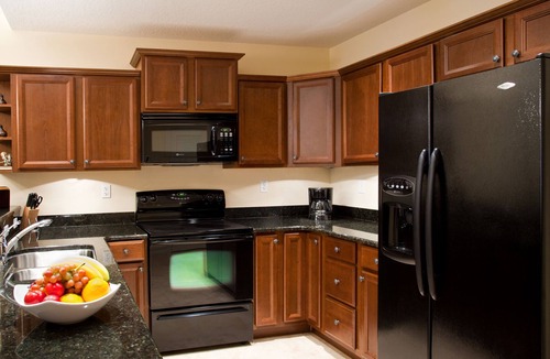 Carrollwood Resort | Emerald Greens Hotel Condo Resort