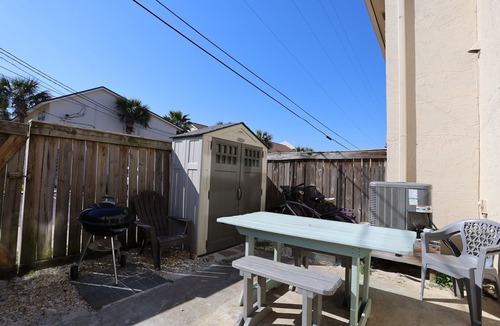 Sugar Beach House | Emerald Shores: Steps from the Gulf, Navarre Beach