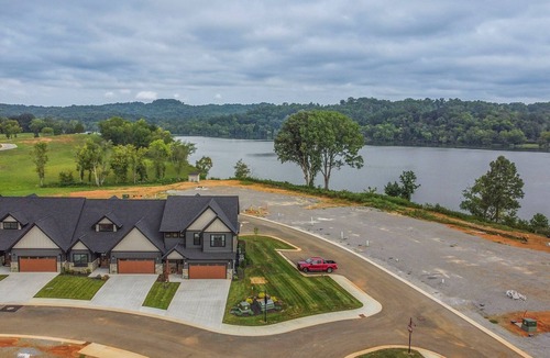 Loudon House | Endless amenities at Tennessee National!
