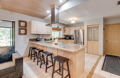 Cudjoe Gardens House | Endless Summer Retreat: Dog-Friendly 3BR Canal Front Oasis, Dockage & Easy Atlantic/Gulf Access