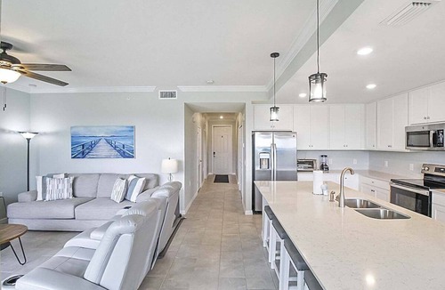 Lakewood Ranch Condo | Enjoy lake and golf views from this Lakewood National condo - Sunsational