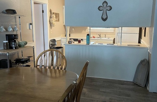 Cullman House | Enjoy the lake while still close to all Cullman has to offer!