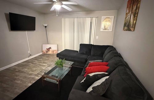 Greensboro Apartment | Enjoyable 2-bedroom apartment in Greensboro