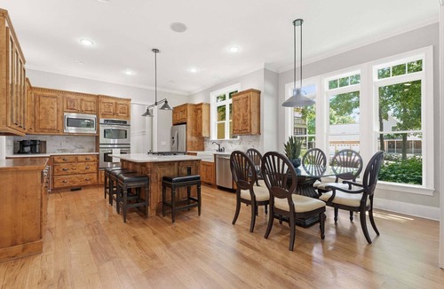 Terrell House | Entertainers Dream! Private Pool, Spa, Pool Table, Shuffleboard, Arcade, Firepit, Tiki Bar!