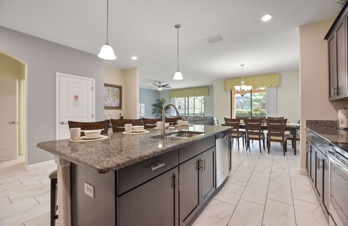 Loughman Villa | Entire house Luxurious Davenport Resort. 6 bedroom