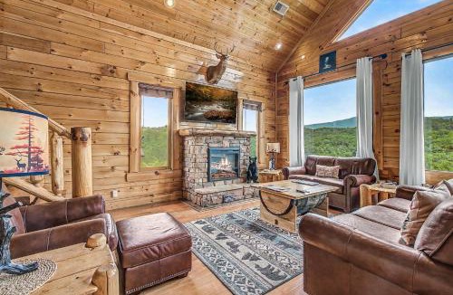 Sevierville House | Epic Mountain Views, Hot Tub, Game Room, Sleeps 10
