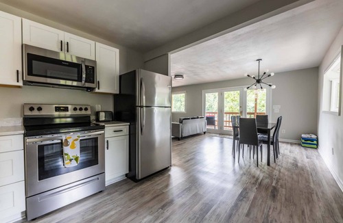 Dublin House | Escape to Sunset Cove, a serene lakeside retreat with modern comforts, stunning views