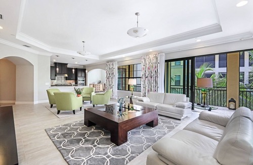 North Naples Condo | Esperanza II in Tiburon - a resort style golf community,