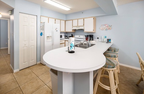 Fort Walton Beach Condo | ETW 2005: Emerald Shore: Step Into Tranquility with a Beachfront Home!