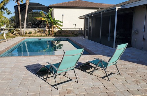 Yacht Club House | Excellent Location! Close to restaurants and beaches by car or boat and a pool!