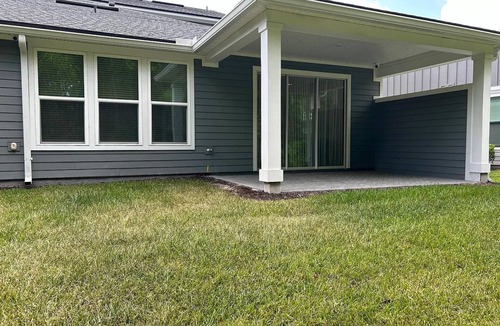 Deercreek House | Executive Corporate housing close to Jaguars, Golf, beaches and St. Augustine.