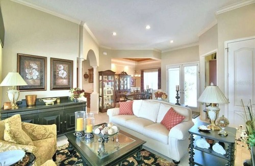 Lakeland Highlands House | EXECUTIVE POOL HOME PERFECT FOR ENTERTAINING IN BETWEEN TAMPA AND ORLANDO