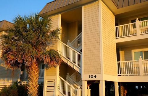 Holden Beach House | Experience oceanfront bliss at Next 2 Paradise, a cozy 2BR condo in Holden Beach.
