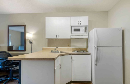 University Place Hotel | Extended Stay America Select Suites - Charlotte - University Place