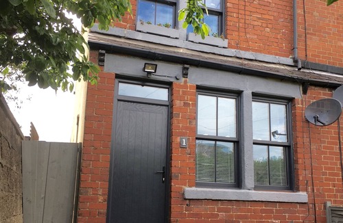 Wetherby House | Fab Central Wetherby Cottage - 'Number One'
