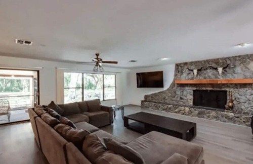 Lake Placid House | Fabulous+Free Horseback Riding+Petting Farm