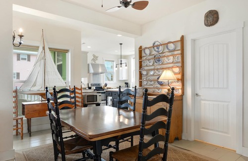 Beachwalk House | Fabulous Ocean Views and Pet Friendly!