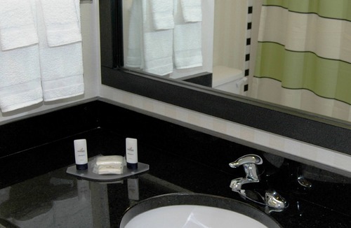 Pennington Bend Hotel | Fairfield Inn & Suites by Marriott Nashville at Opryland